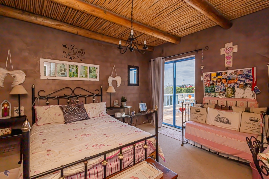 4 Bedroom Property for Sale in Blue Lagoon Western Cape